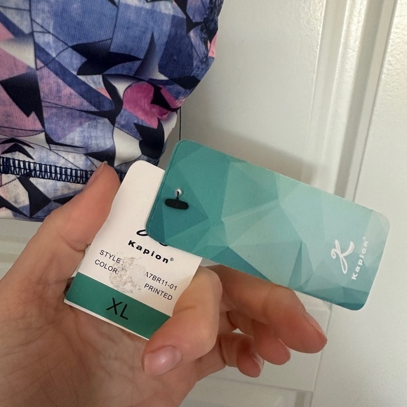 Colorful Geometric Sports Bra - Picture 3 of 3